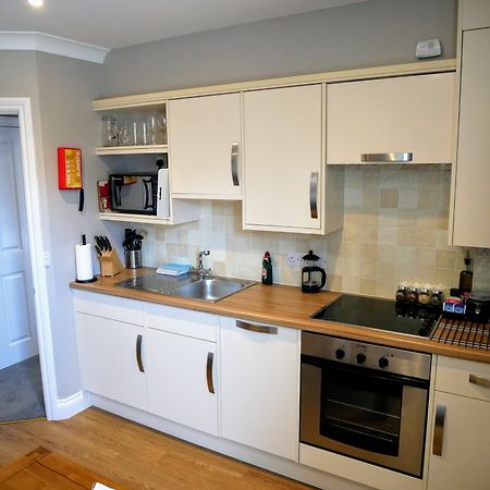 Peartree Serviced Apartments Salisbury Exteriér fotografie