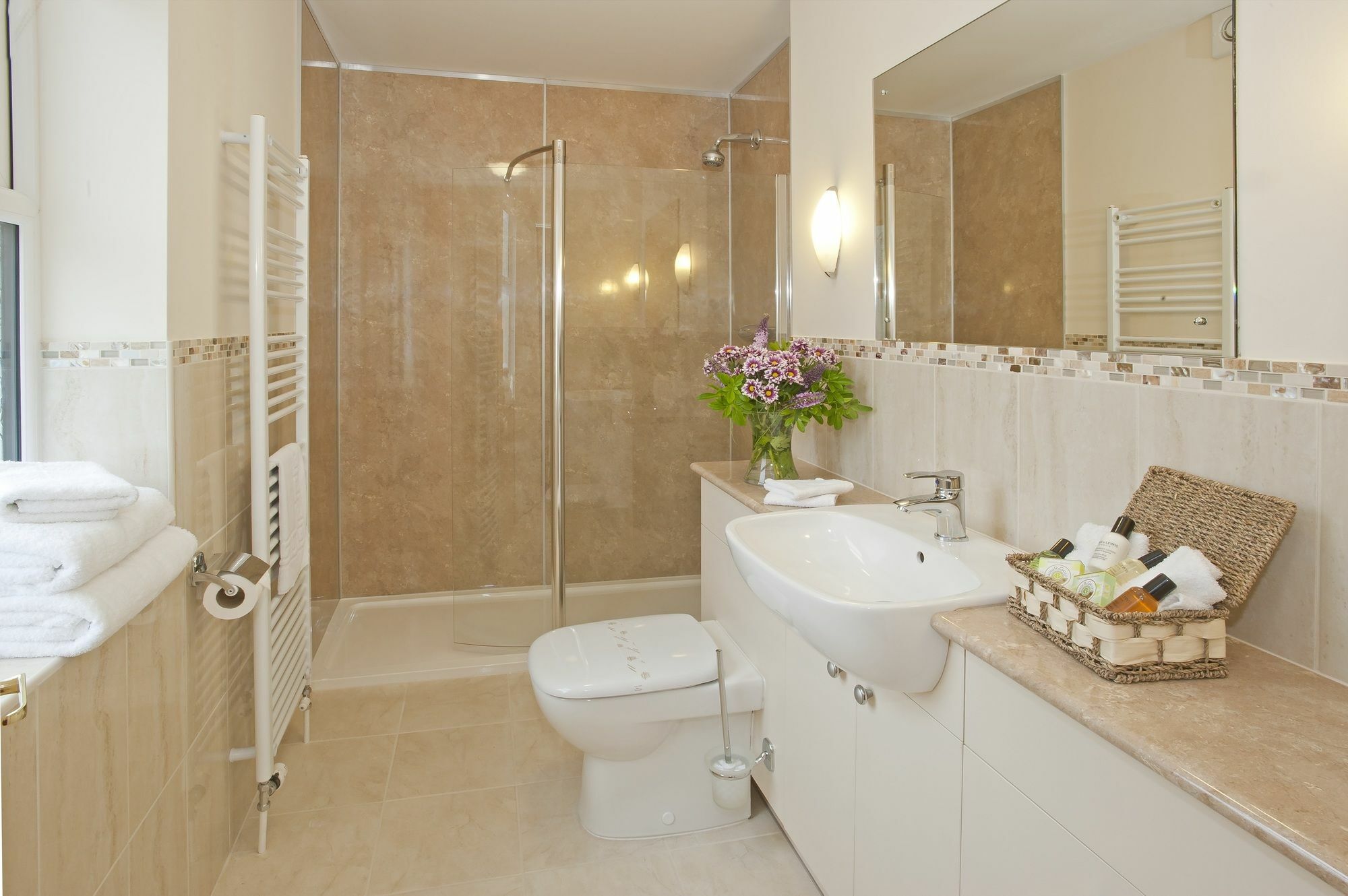 Peartree Serviced Apartments Salisbury Exteriér fotografie